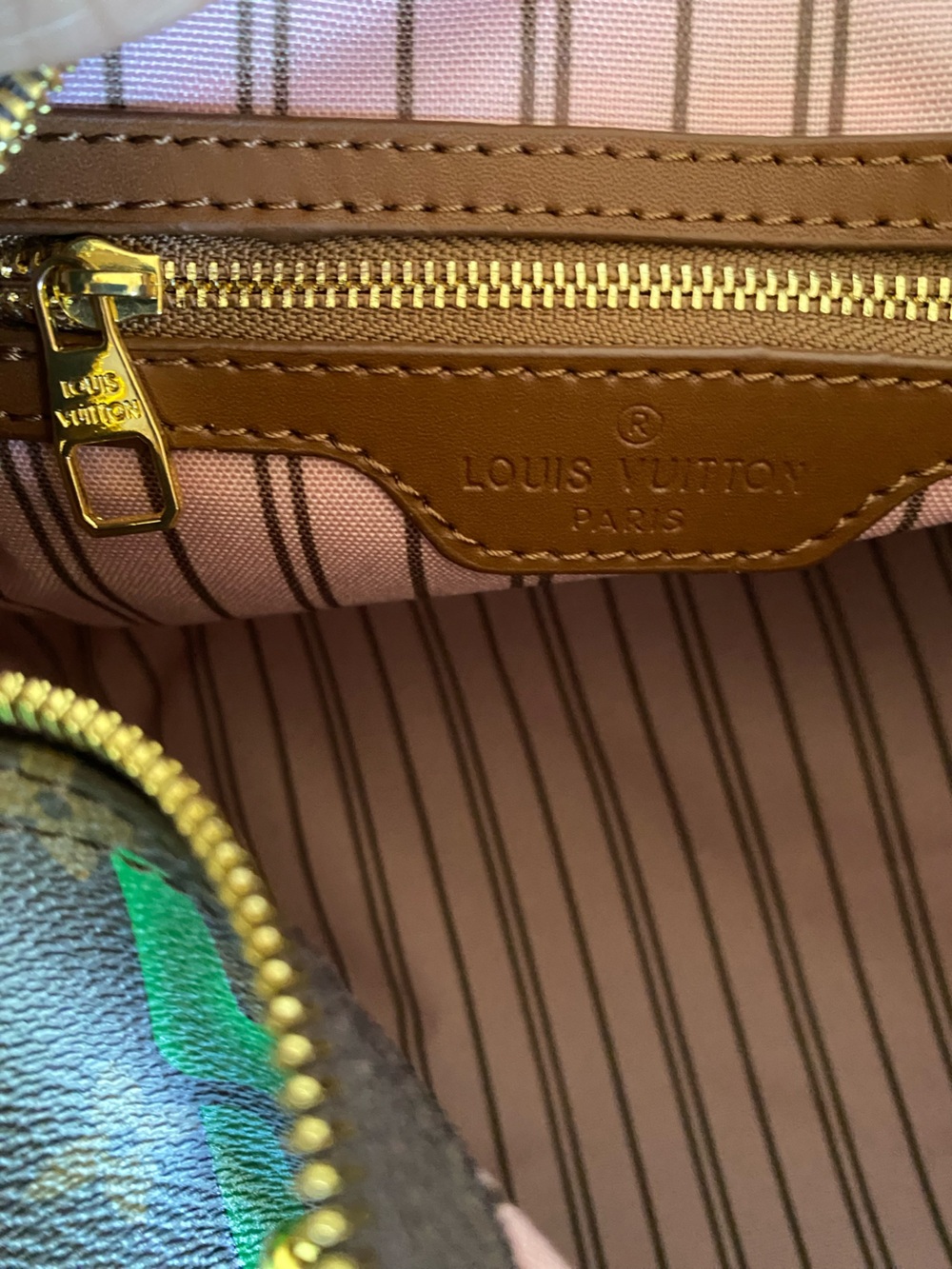 SHOULDER BAG - Picture 13 of 14